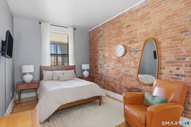 34 Charter Oak Place 1, Hartford, CT 06183