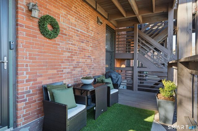 34 Charter Oak Place 1, Hartford, CT 06183