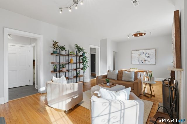 34 Charter Oak Place 1, Hartford, CT 06183