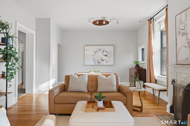 34 Charter Oak Place 1, Hartford, CT 06183