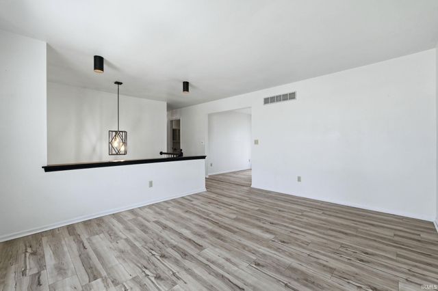 6222 Bridlewood Drive, Fort Wayne, IN 46835