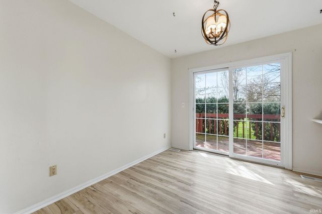 6222 Bridlewood Drive, Fort Wayne, IN 46835