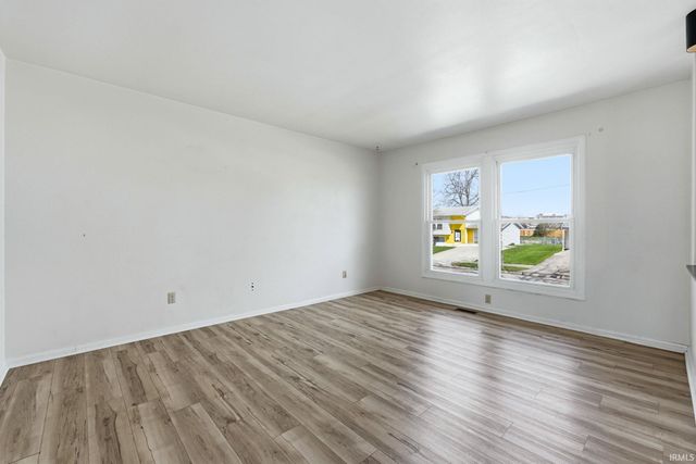 6222 Bridlewood Drive, Fort Wayne, IN 46835