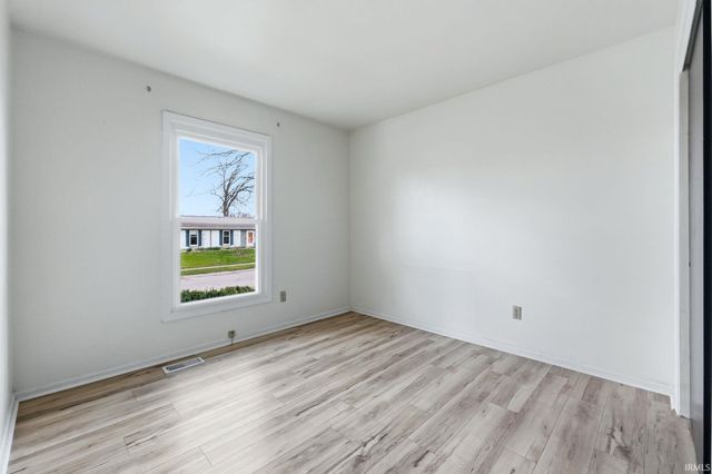 6222 Bridlewood Drive, Fort Wayne, IN 46835
