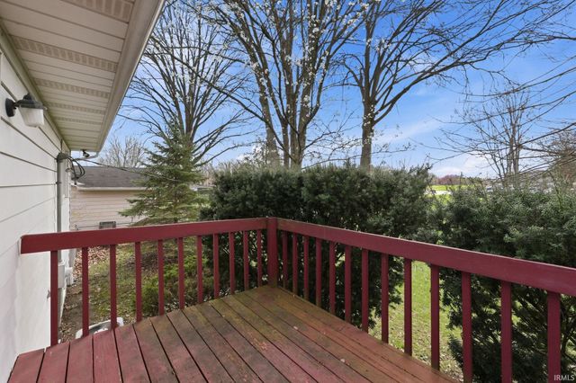 6222 Bridlewood Drive, Fort Wayne, IN 46835