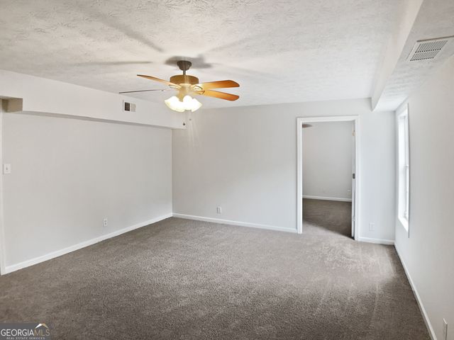 1780 N Round Road, Lawrenceville, GA 30045