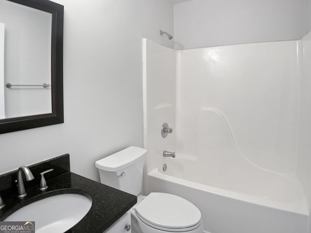 1780 N Round Road, Lawrenceville, GA 30045