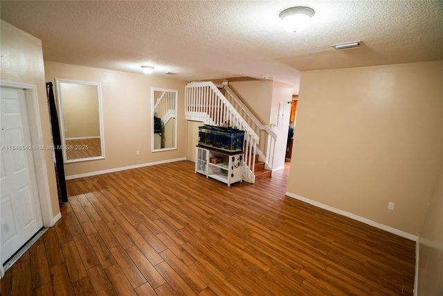 2930 SE 15th Ter 2930, Homestead, FL 33035