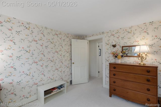 656 S CHESTER Street S, Birmingham, MI 48009