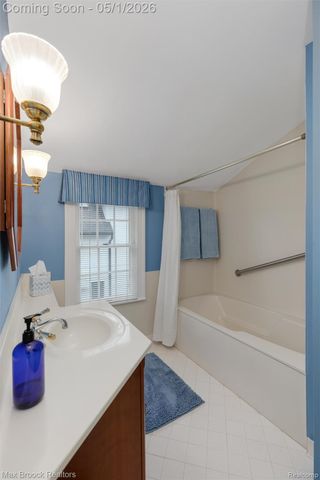 656 S CHESTER Street S, Birmingham, MI 48009