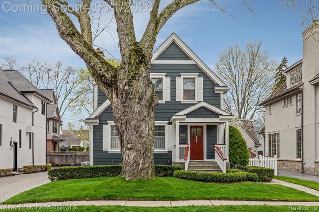 656 S CHESTER Street S, Birmingham, MI 48009