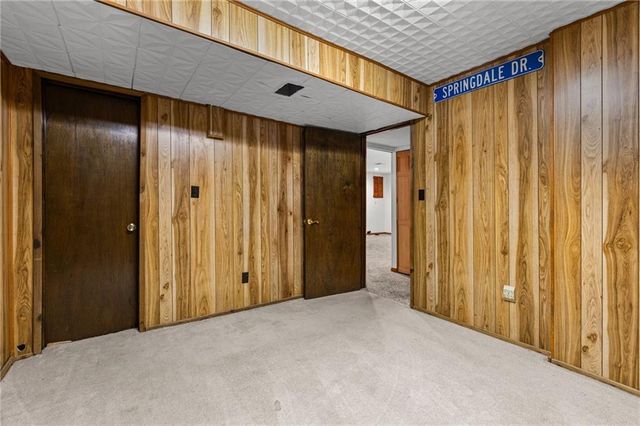 609 Loran Lane, Raymore, MO 64083