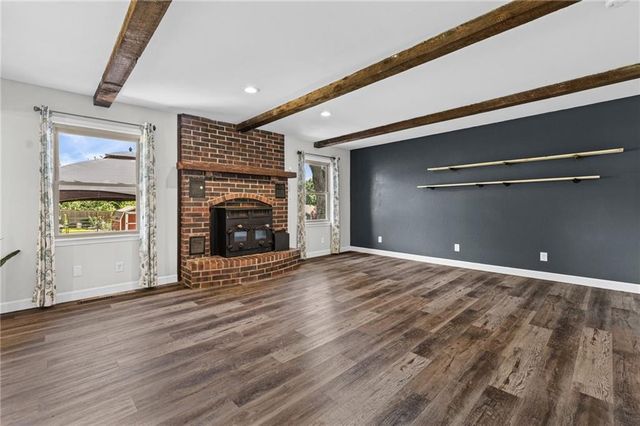 609 Loran Lane, Raymore, MO 64083