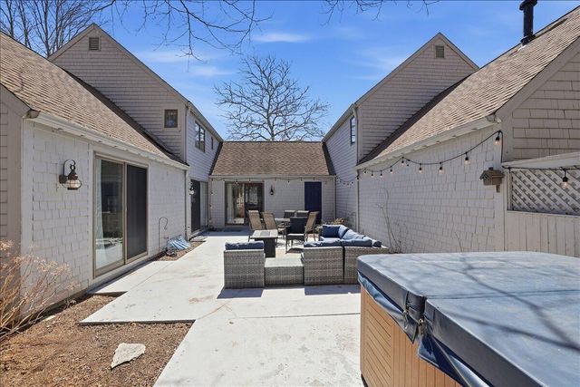 100 Mid-Iron Way UNIT 7027, Mashpee, MA 02649