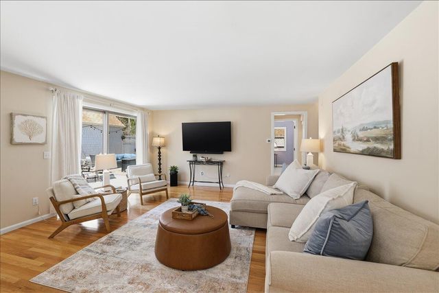 100 Mid-Iron Way UNIT 7027, Mashpee, MA 02649