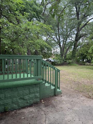 782 Evanston Avenue, Muskegon, MI 49442