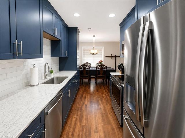 4321 Oak Glen Drive, Winston-salem, NC 27107