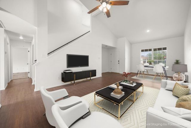 230 San Felipe DR, Kyle, TX 78640