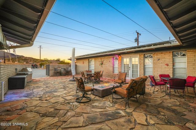 3815 Pantera Circle, Las Cruces, NM 88007