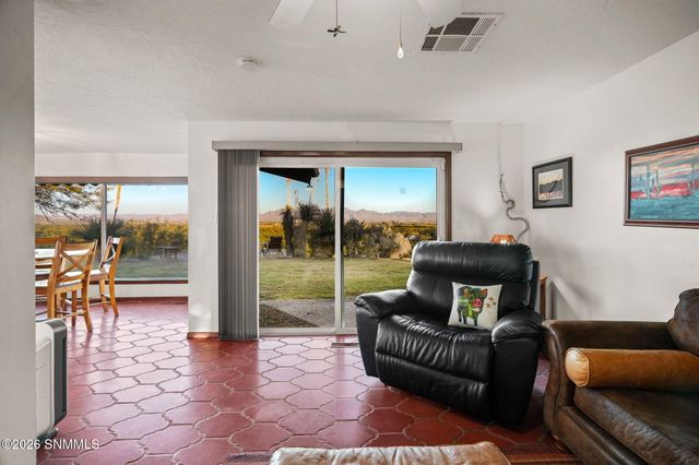 3815 Pantera Circle, Las Cruces, NM 88007