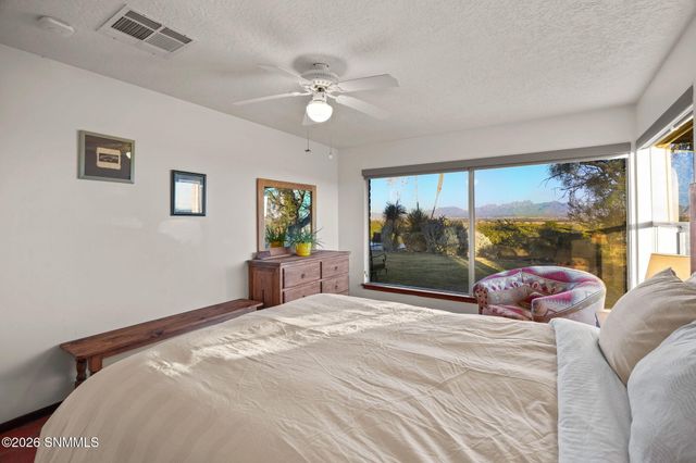 3815 Pantera Circle, Las Cruces, NM 88007