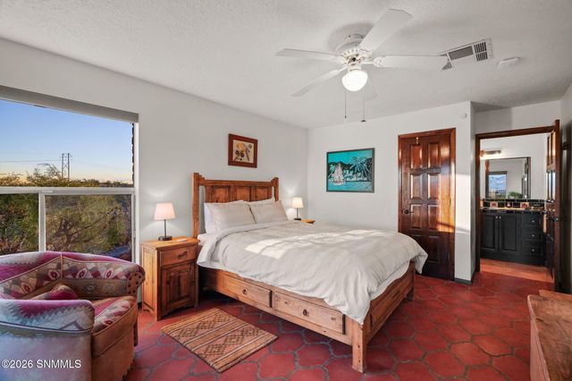 3815 Pantera Circle, Las Cruces, NM 88007