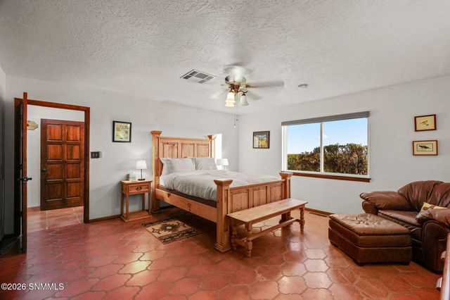 3815 Pantera Circle, Las Cruces, NM 88007