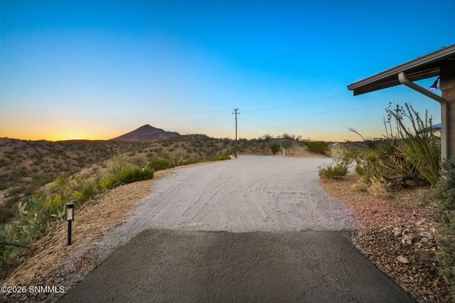3815 Pantera Circle, Las Cruces, NM 88007