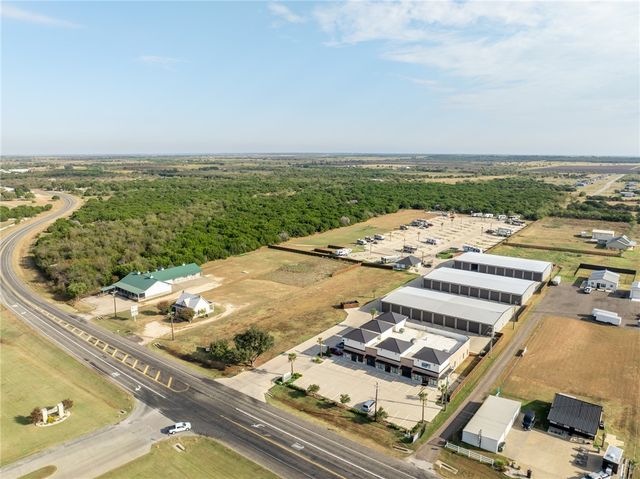 5536 Fm 933 102, Whitney, TX 76692