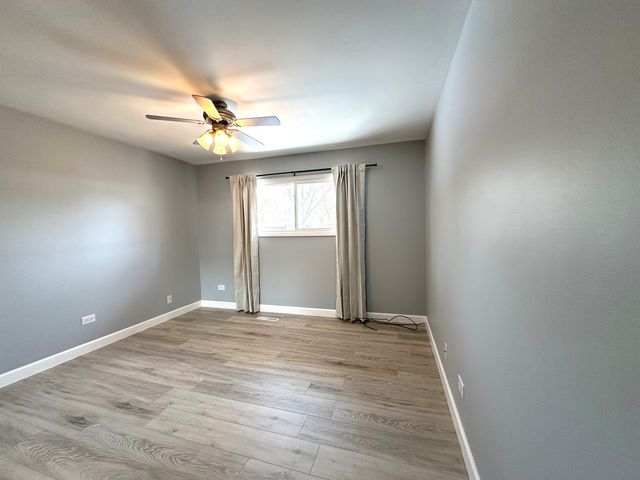 1410 Beverly Lane, Streamwood, IL 60107