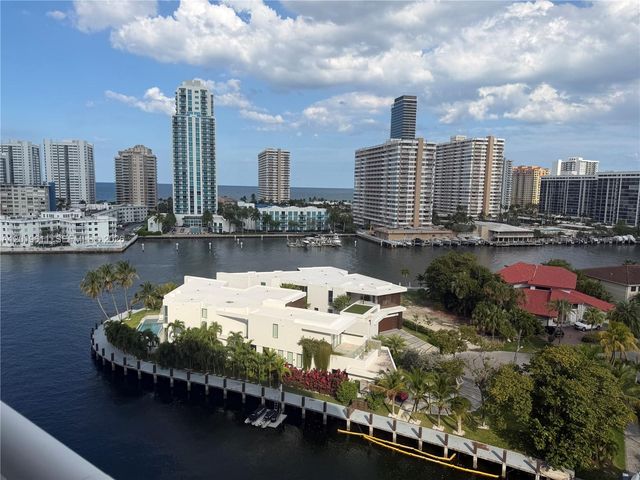 137 Golden Isles Dr 1006, Hallandale Beach, FL 33009