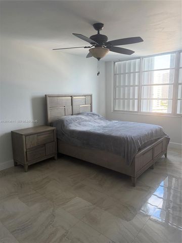 137 Golden Isles Dr 1006, Hallandale Beach, FL 33009