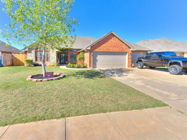 417 E Raleigh Terrace, Mustang, OK 73064