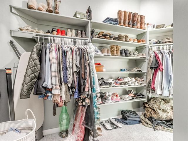 417 E Raleigh Terrace, Mustang, OK 73064