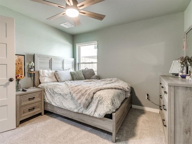 417 E Raleigh Terrace, Mustang, OK 73064