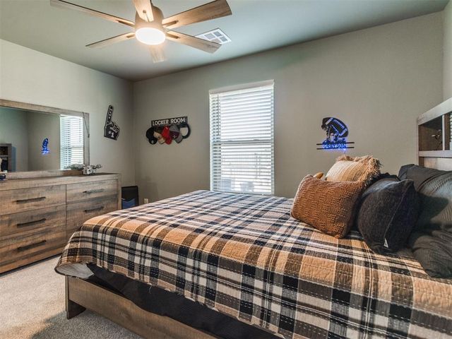 417 E Raleigh Terrace, Mustang, OK 73064