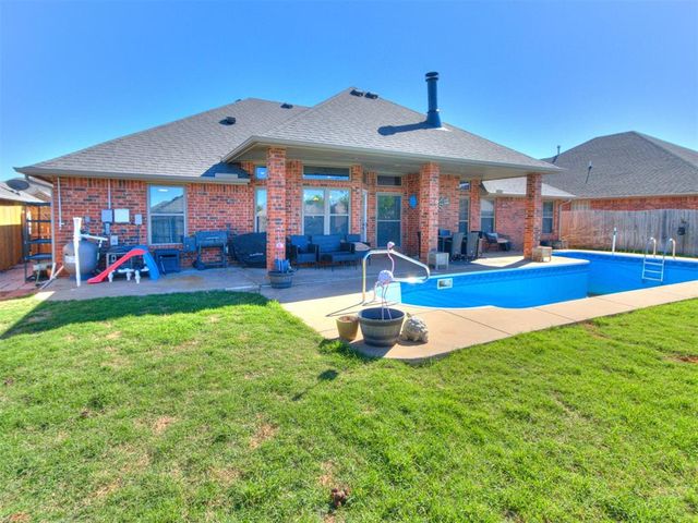 417 E Raleigh Terrace, Mustang, OK 73064