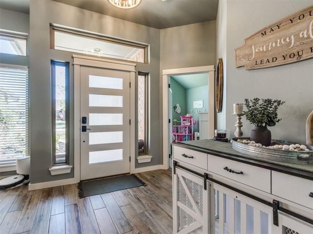 417 E Raleigh Terrace, Mustang, OK 73064