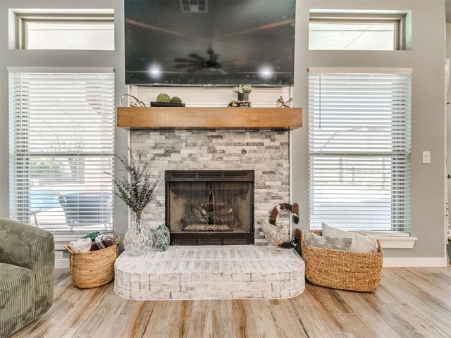 417 E Raleigh Terrace, Mustang, OK 73064