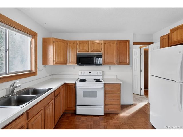 144 Outlaw Ct, Jefferson, CO 80456