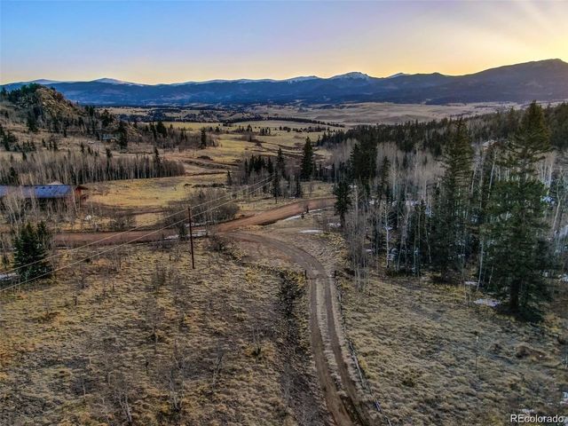 144 Outlaw Ct, Jefferson, CO 80456