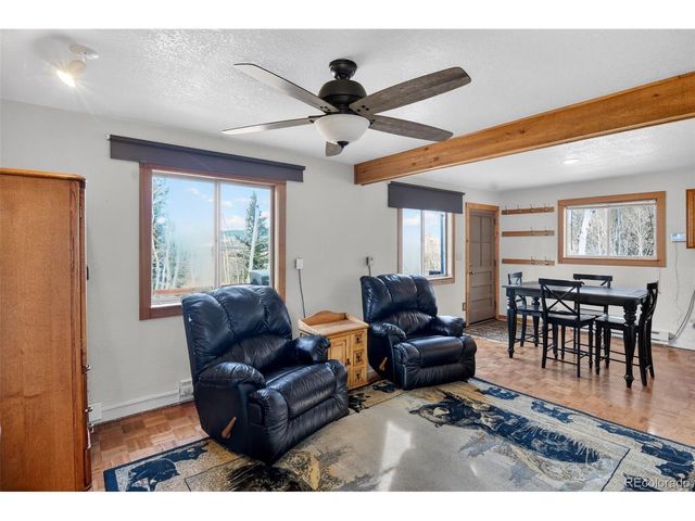 144 Outlaw Ct, Jefferson, CO 80456