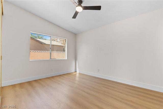 5595 Chestnut Street, Las Vegas, NV 89119