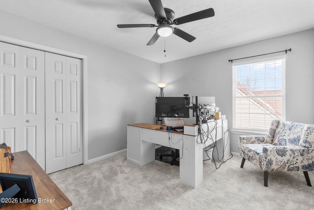 8806 Brittany Dr, Louisville, KY 40220