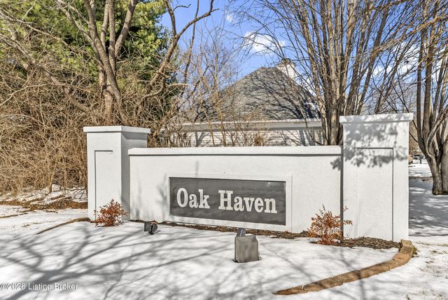 8806 Brittany Dr, Louisville, KY 40220