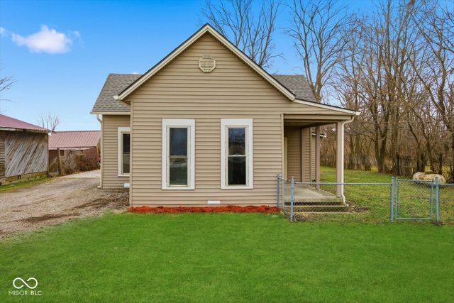 2407 W Flat Rock Road, Flat Rock, IN 47234