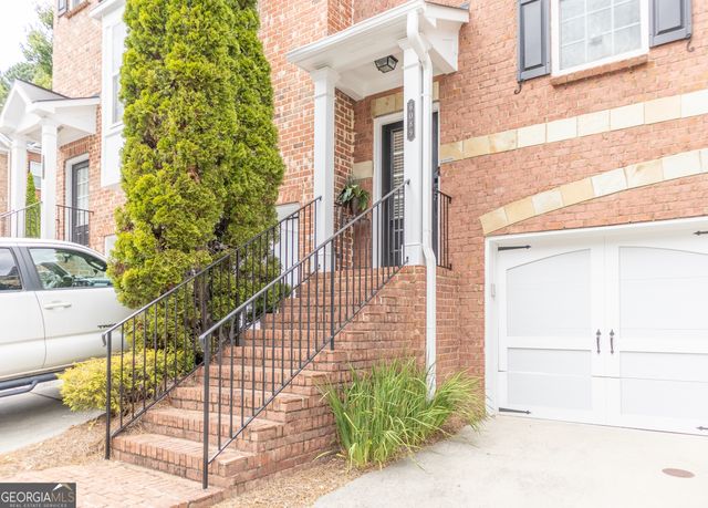 6089 Tennyson Park Way, Peachtree Corners, GA 30092