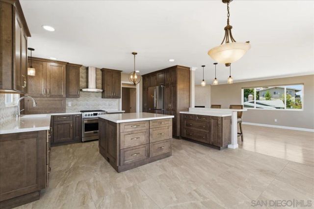 4322 Beverly Drive, La Mesa, CA 91941