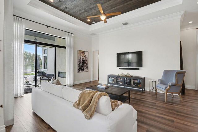 9319 Eden Roc Court, Delray Beach, FL 33446