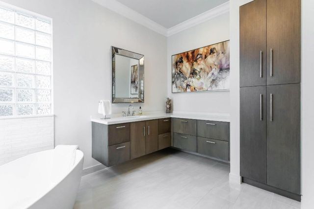 9319 Eden Roc Court, Delray Beach, FL 33446